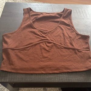 Crop brown tee